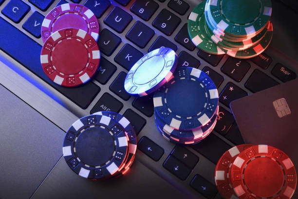 gol togel mobile app interface showing live casino tables