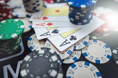 Live French Roulette table at gol togel with dealer and wheel
